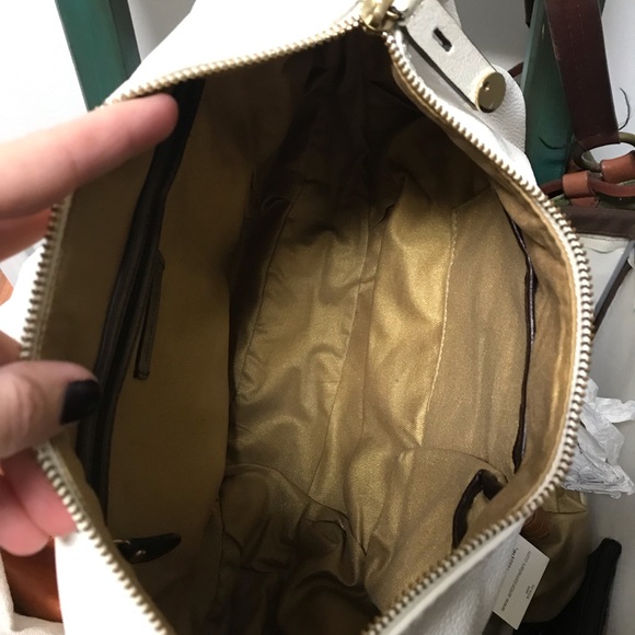 Vintage Antonio Melani White Leather Bag - Picture 5 of 8